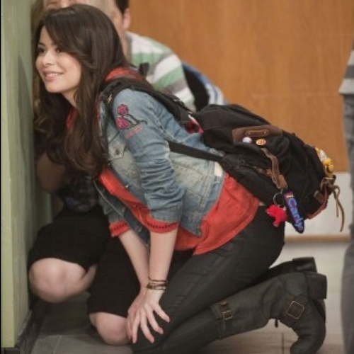 carlyrp0210's profile picture. Hi Im Carly Shay
Roleplayers Only
I Am Single And Looking
I'm 17
My older bro is Spencer
Best friends Sam and Freddie
Talk