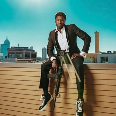 🥷 I'm a brand architect. I build brands, businesses, and people. 👁🗨⚔️🏁 Designer https://t.co/BKCFOsKgU6 Owner https://t.co/tXPIwV5ry1 #ELITEmindset #BeELITE