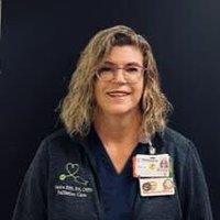 Monica Markel (@rnholdinghalos) Twitter profile photo