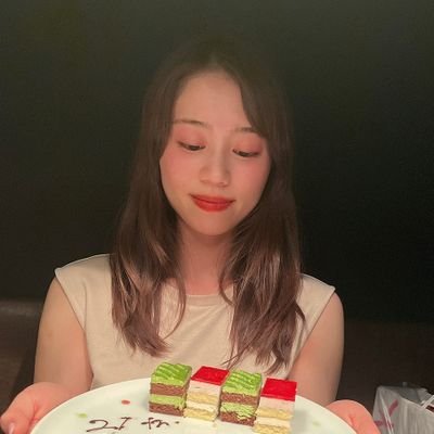 55mmntmri's profile picture. 菅野結以ちゃん大好き❤
crayme,大好き🍑
メメント・モリの精神で人生楽しく自分らしく生きたいです🥰
