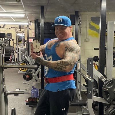 DAN_SYKES01's profile picture. influencing the 💪culture and creating the waves out here 😎