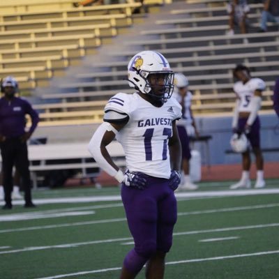 Student Athlete Galveston TX |Ball High School | C/O 23🎓| WT:190 | H:5,8 | 40:4.4 |POS:RB | GPA:3.0 | kingaiven09@gmail.com NCAA ID# 2210704799