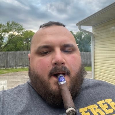 Hunting @ fishing 🖤Steelersnation💛 cigars Ethnicity: 🇮🇹 🇸🇰 TikTok