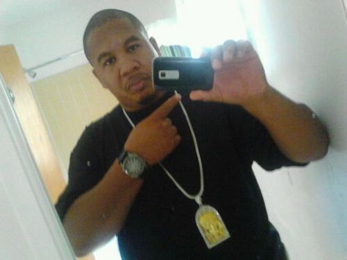 southernplayaz's profile picture. CEO/Rap Artist/Writer/Producer/...Rap shyt nothin...Gettin this money is everything