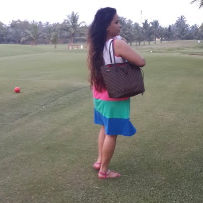 ViralCatch1's profile picture. Sharing the most viral, funny, crazy, and cool content with the world. Follow for daily laughs and inspiration! 😂🤪🔥 #ViralContent #FunnyStuff #Entertainment