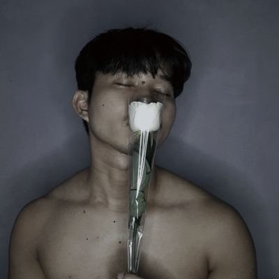 alfazfauzan's profile picture. ♐ Sagitarius 
☯️ Tarot Reader
🧑‍⚕️ Psychotherapist