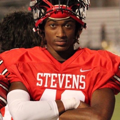 | Stevens hs | co.2025 | 6’0| 152lbs | 4.63 | 40yd dash(clock) | corner | Sa, Tx |