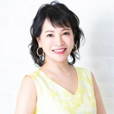 tomokoakitake Profile Picture