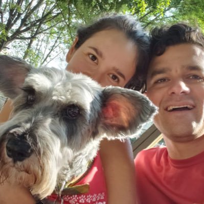 mjosefinaparra's profile picture. Abrí twitter para que las marcas me escucharan