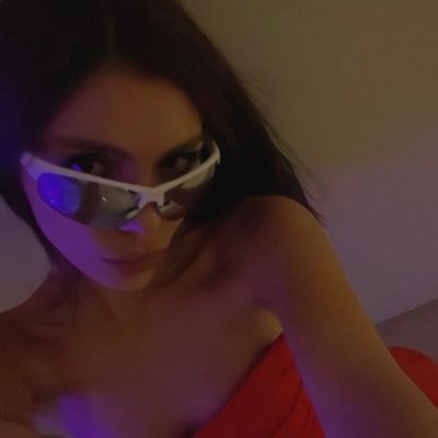 vikiurbanova's profile picture. ;) 🍓🍒