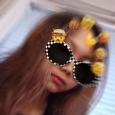 ishamhilez's profile picture. it is what it is