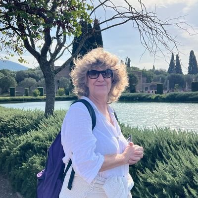 Retired maths teacher who has been living in Italy for many years