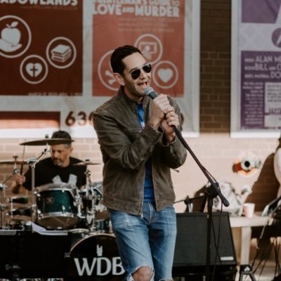 TeamJFlores's profile picture. Singing other people’s songs. I-L-L.