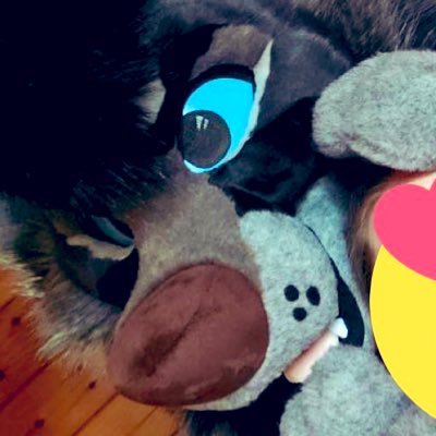 🧵MadeByPaws🪡Coms OPEN Profile