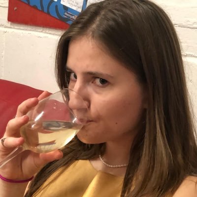 HollyPratten's profile picture. 