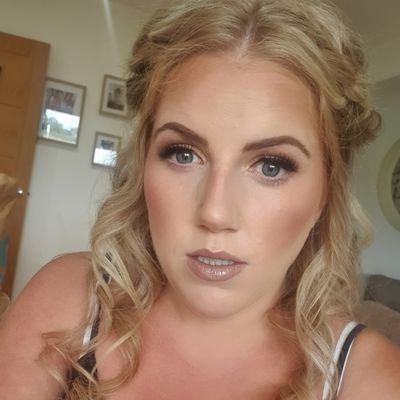 FayeLeason's profile picture. Be happy, be sad but most of all be you!