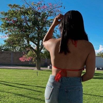 Esthephanya_Glz's profile picture. Living🌞