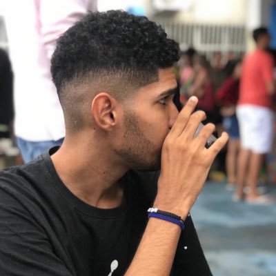 Perfil feito para falar e discutir muita merda sobre os esportes que eu acompanho!! E postar alguns reds que eu tomo nas apostas