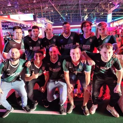Clubes Pro (Next Gen) | Hernanadur | DFC | #2 |Actual @HuracanEsports en @IESAFIFAAR
NBA 2K | #31 | Pivot | @Sensao2k
