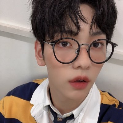 (she/her | 24) just a loonatic english ver. enthusiast
