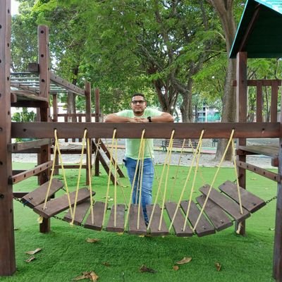 jjtp19's profile picture. INGENIERO ELECTÓRNICO - Adicto a lo diferente. Lo establecido como Normal aburre. Tengo mis propias reglas. I speak Sarcasm as a 2nd language! 🇪🇦🇺🇸🇲🇫