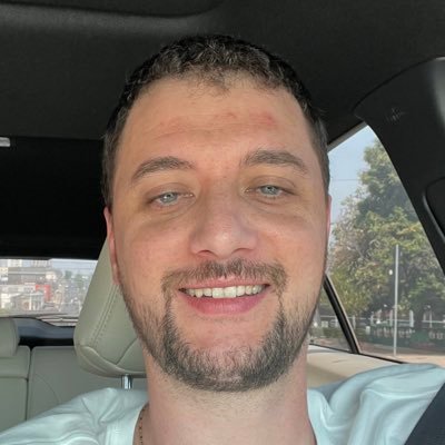 Alexandro_B22's profile picture. 