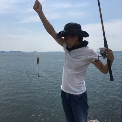 もと公立小中学校でICT講師。職員研修 GIGA プログラミング教育をメインに20年間 情報教育アドバイザー。年間約20校 250時間 全学年プログラミング授業実践家。 民間業:IT系教育 、Technical illustrator 、CAD デジタル社会で生きるチカラは?求められる人材になるための学びや思考。