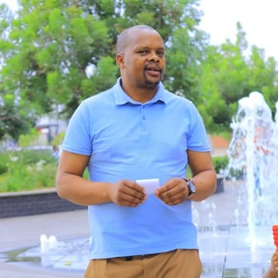 Pono2450's profile picture. never mind that one.
Qumbu likhaya lam