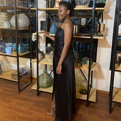 NAMIBIAN🇳🇦-TSWANA🇧🇼:

Youth-Impactor @youthimpactorg
The girl with a golden pen 💫🖋💫
Finance.Language https://t.co/3aPT1VIqj8
someone's fiancée😍