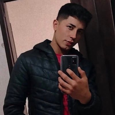Ambicioso y leal🤜🏽🤛🏽 Atento con el detalle y conocedor de lo placentero y hacedor de ello😏💸