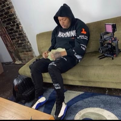 @EL_Monneyy30