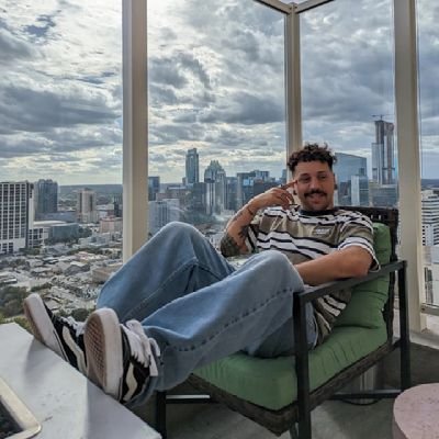 snewonadnerb's profile picture. 