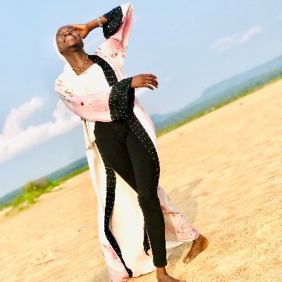 Temilade1302's profile picture. Mrs O❤️//Physiologist//Fashion Designer//Educationist//Muslimah//Chelsea fanz//Positive vibes only//Agbafian🙌