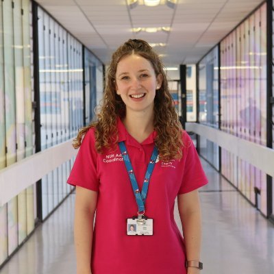 Arts Coordinator at Nottingham University Hospitals, supported by NUH Charity. #ArtsatNUH
https://t.co/gxEdCTTBuI