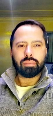 Abogado. Por un Chile humano, solidario y con memoria guiar el  futuro.