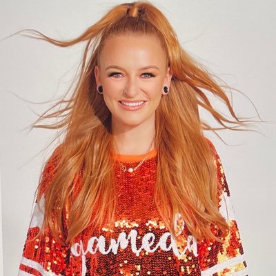 MaciBookout Profile Picture