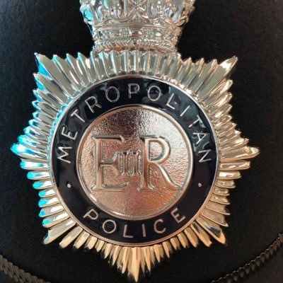 Dedicated Ward Officer. Father and loving my job. passionate about neighbourhood policing. All tweets are my own views and opinions. report crime via 101 or 999