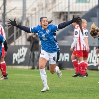 pianellismo's profile picture. Hincha del CAT y de la goleadora histórica, podrán? FP9🐃💙