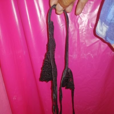 carlos15706547's profile picture. me gusta usar las medias y tangas de mi esposa a escondidas