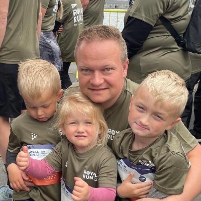 perstilling's profile picture. Dad and husband.