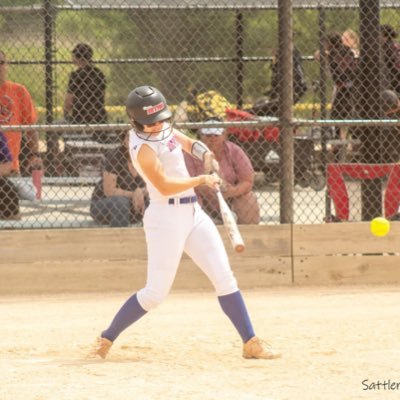 shailynnh14's profile picture. ACHS ‘23 // Kansas Nitro 18U-Self/Winegarner #14// 3rd baseman Committed to Hesston College