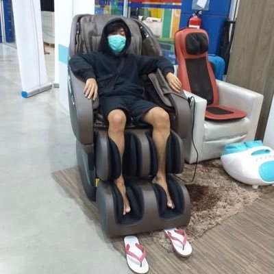 rioadiprtm's profile picture. 
