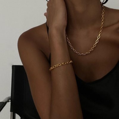 cresceqnt's profile picture. thread tentang dia