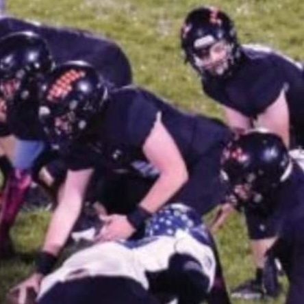 PA|LHS '24|Football|RT/DT|3.7 GPA|6'2 230lbs|Bench: 250lbs|Deadlift:415lbs|Squat: 450lbs|