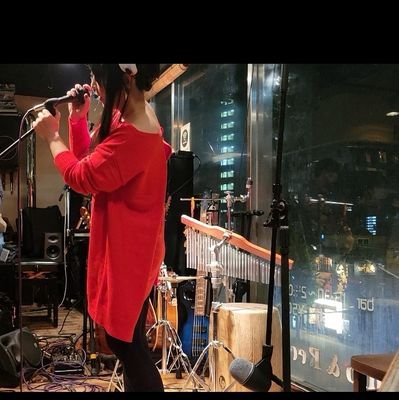 2ヶ月凍結から解き放たれた✨が、ネオアカに移動
蒼焔の艦隊
無言フォロー御容赦ください
No,大海戦 No,ラーメン No,Life
【所属】リヴァイアサンG セイレーン:ララァ・スンetc