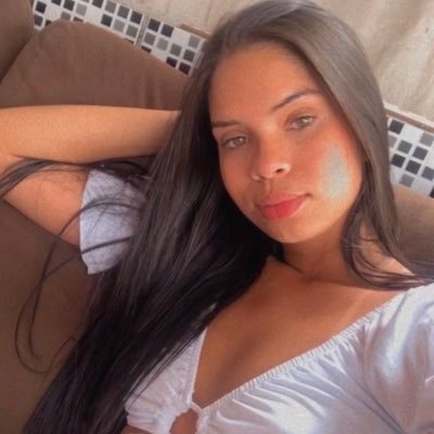 22 anos || ♒️|| @VascoDaGama|| Dinda da Maria Clara e da Eloá 👩👧👧
