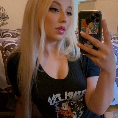 ༺ know your place fool ༻ / killugon supporter ♡ ☾*:・ if you’re not katakuri entonces me la pela 🍩 ☁︎.・✩ the one who left it all behind ☾ ☁︎.𖥔 ݁ ˖ ︎𓃠 ★