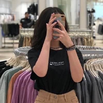 •𝐃𝐨𝐧'𝐭 𝐭𝐫𝐮𝐬𝐭 𝐟𝐞𝐞𝐥𝐢𝐧𝐠𝐬