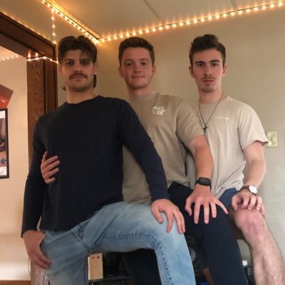 Leoangelos's profile picture. the guy from high school/college