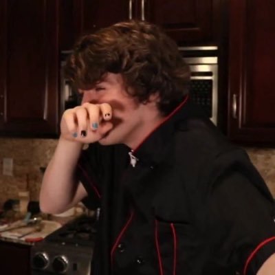 karIjqcobs's profile picture. and the universe said i love you, because you are love :)